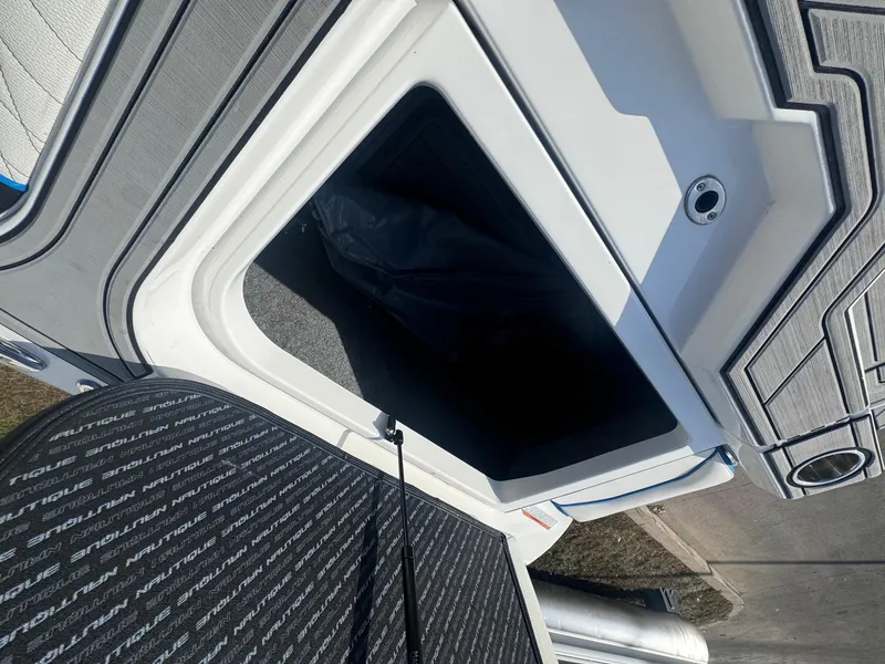 Slide: The Image of Nautique Super Air GS22 2021 - 15