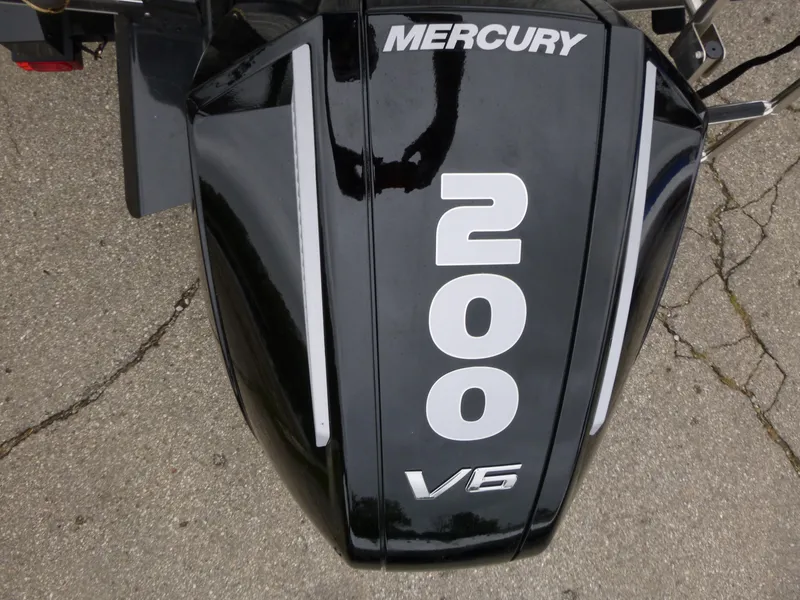 Slide: The Image of Mercury 200 V6 engine on 2024 Ranger Reata 223C boat. - 29