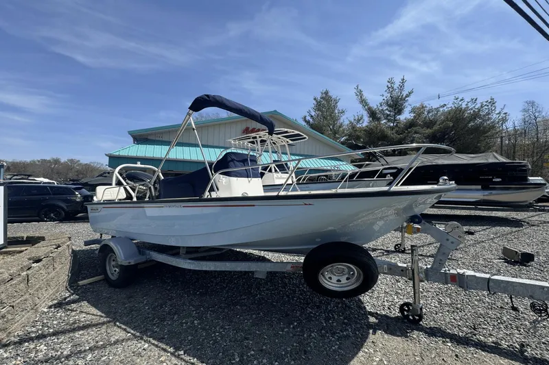 Slide: The Image of Boston Whaler 170 Montauk 2025 - 3