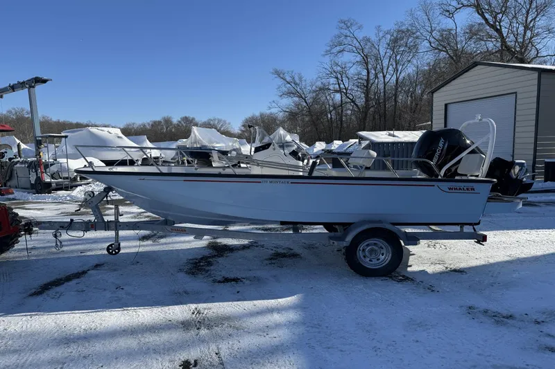 Slide: The Image of Boston Whaler 170 Montauk 2025 - 4