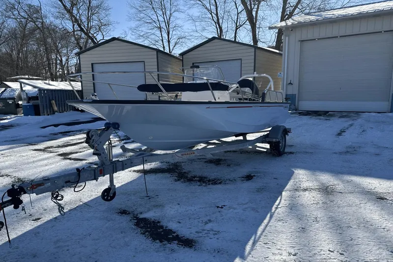 Slide: The Image of Boston Whaler 170 Montauk 2025 - 5