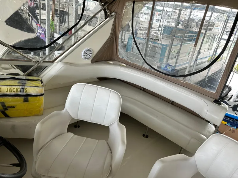 Slide: The Image of Sea Ray 370 Sedan Bridge 1995 - 13