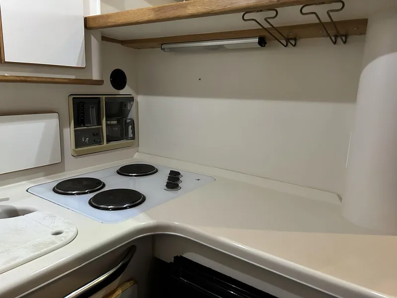 Slide: The Image of Sea Ray 370 Sedan Bridge 1995 - 17