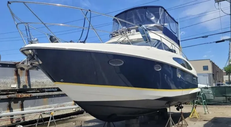 Slide: The Image of Regal Commodore 3880 2003 - 2