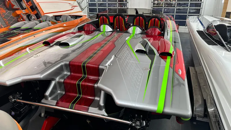 Slide: The Image of 2021 Skater 438 powerboat with sleek design, vibrant colors, and modern features. - 18