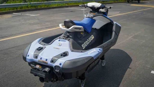 Slide: The Image of Sea-Doo Spark® for 2 Rotax® 900 ACE™ - 90 CONV with IB 2024 - 4