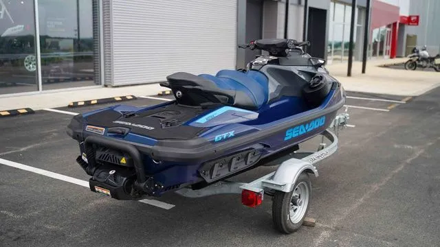 Slide: The Image of Sea-Doo GTX™ 170 Tech, Audio, iDF, iBR 2024 - 4