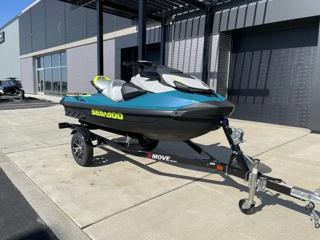 Slide: The Image of Sea-Doo GTI 2024 - 2