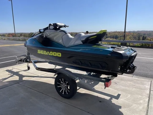 Slide: The Image of Sea-Doo GTI 2024 - 6