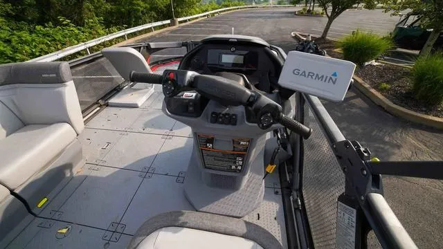 Slide: The Image of Sea-Doo Switch Cruise 21 2024 - 12