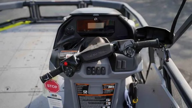 Slide: The Image of Sea-Doo Switch® Sport 18 - 230 hp 2024 - 11