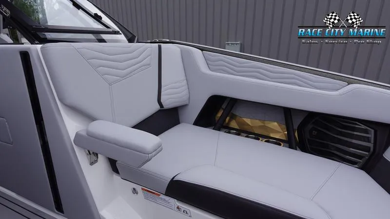 Slide: The Image of Nautique Super Air Nautique G23 2025 - 51