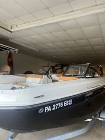 Slide: The Image of Bayliner DX 2250 2022 - 3