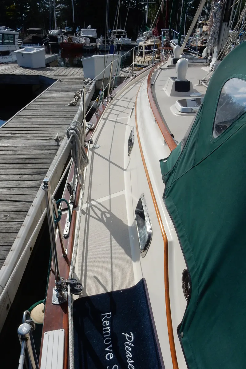 Slide: The Image of Island Packet 40 1997 - 78