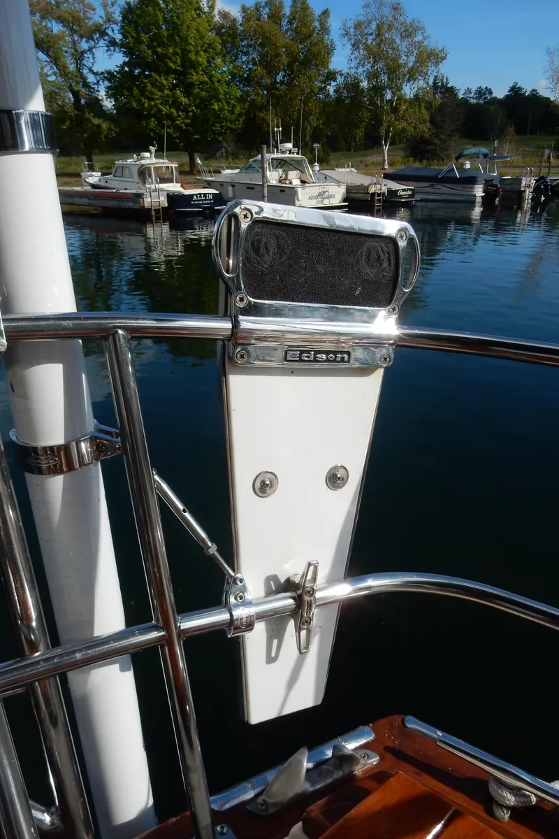 Slide: The Image of Island Packet 40 1997 - 86