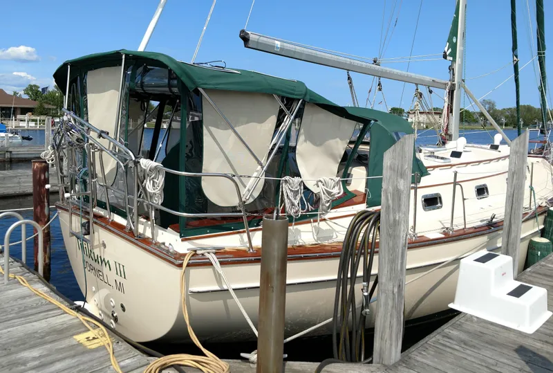 Slide: The Image of Island Packet 40 1997 - 97