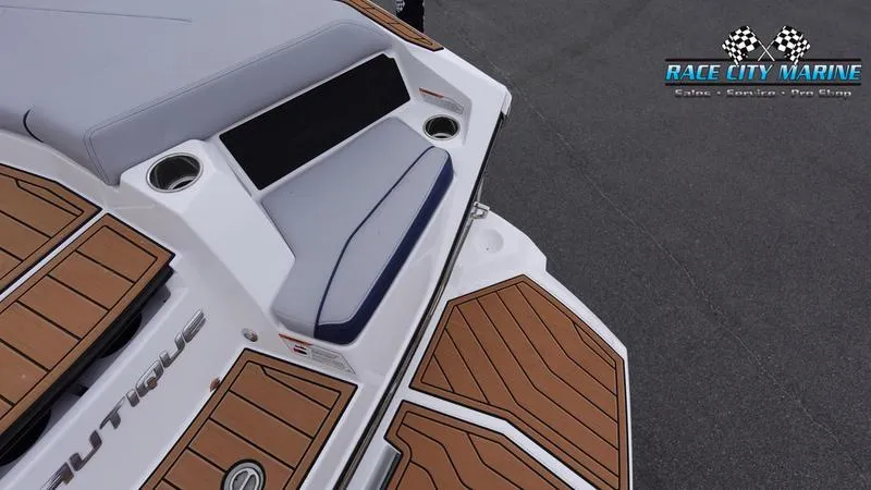 Slide: The Image of Nautique Super Air Nautique S23 2025 - 11