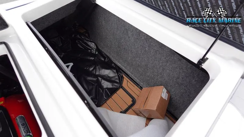 Slide: The Image of Nautique Super Air Nautique S23 2025 - 17