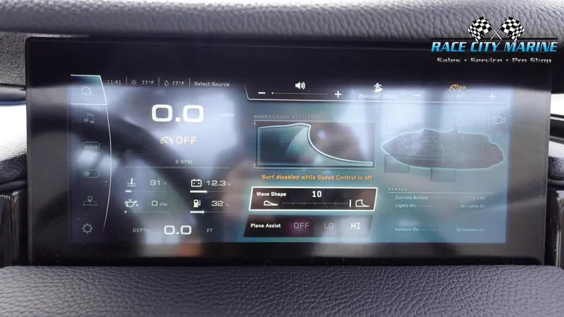 Slide: The Image of Nautique Super Air Nautique S23 2025 - 31