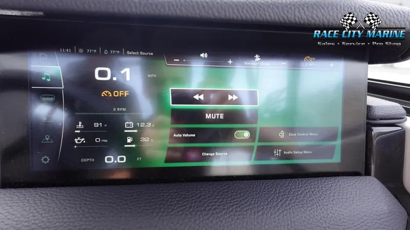 Slide: The Image of Nautique Super Air Nautique S23 2025 - 33