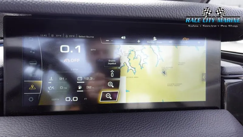 Slide: The Image of Nautique Super Air Nautique S23 2025 - 36