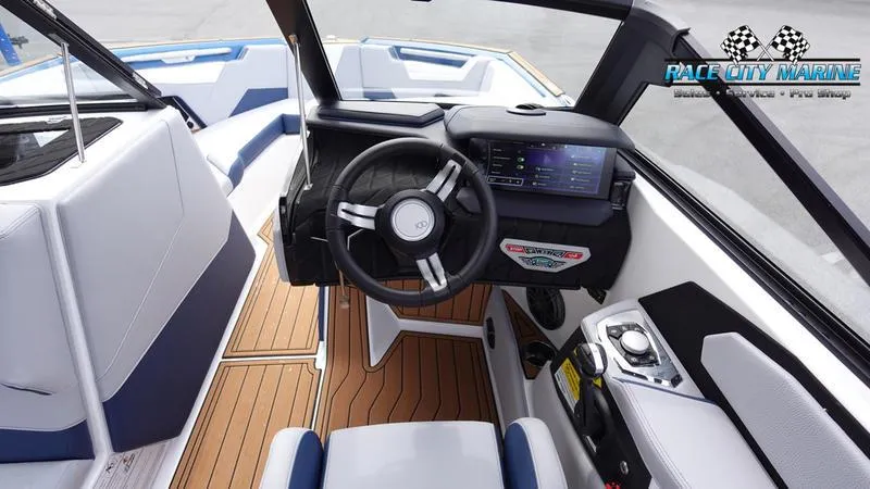 Slide: The Image of Nautique Super Air Nautique S23 2025 - 39