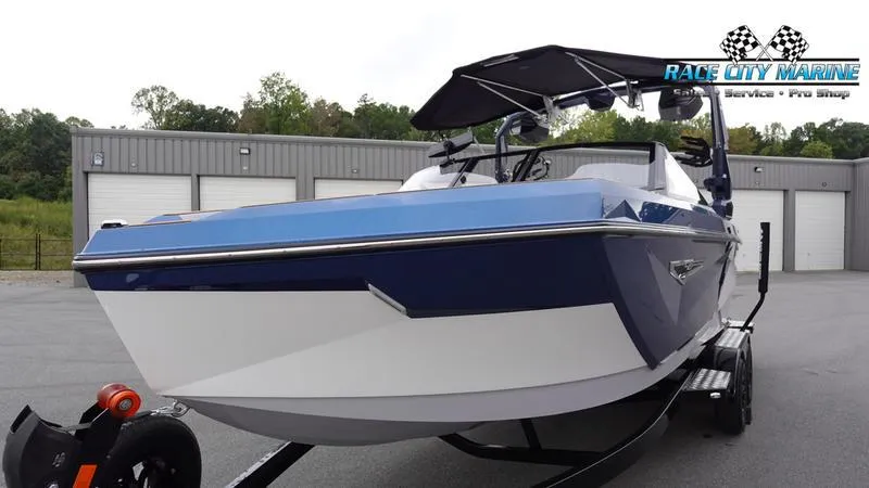Slide: The Image of Nautique Super Air Nautique S23 2025 - 5