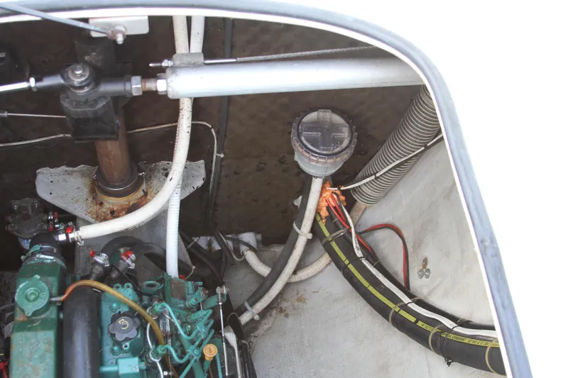 Slide: The Image of Lagoon LAGOON 380 2004 - 72