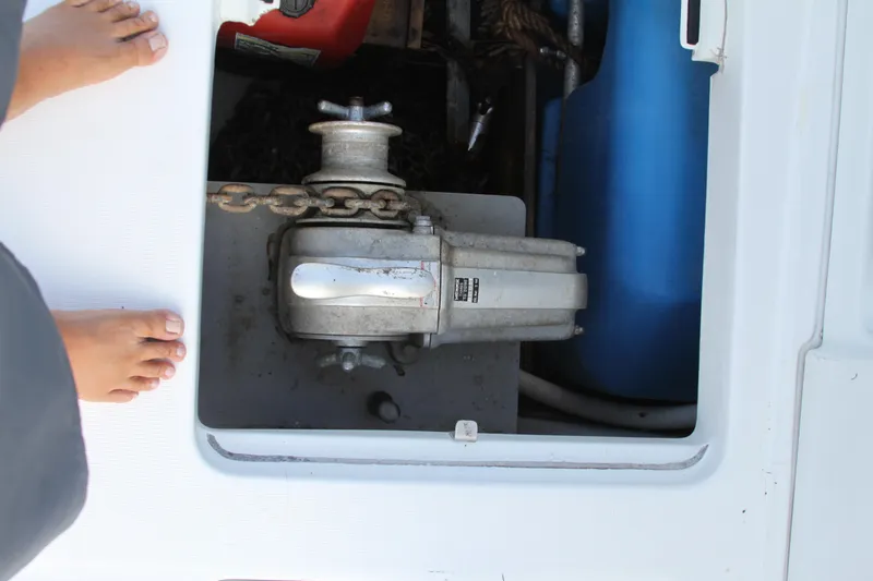 Slide: The Image of Lagoon LAGOON 380 2004 - 78