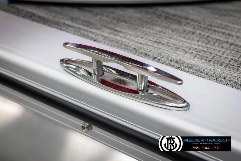 Slide: The Image of Avalon Catalina Entertainer 2025 - 50