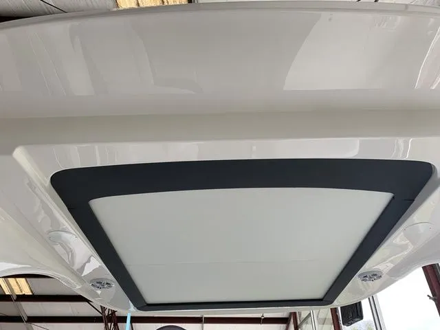 Slide: The Image of Regal 3300 2025 - 18