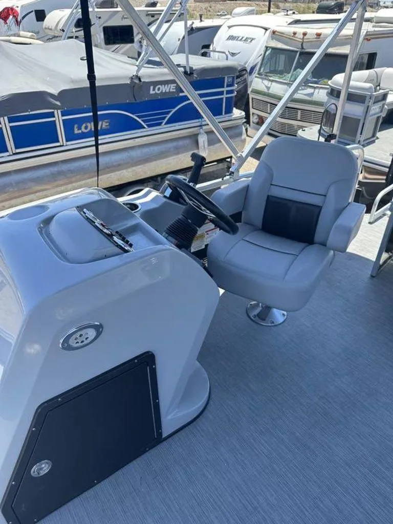 Slide: The Image of Lowe UF182 2023 - 8