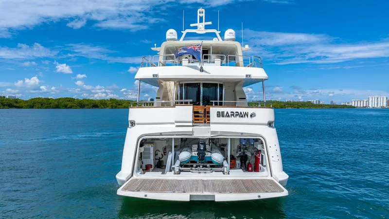 Slide: The Image of Azimut 100 Jumbo yacht, rear view, on water, clear sky, 2000 model. - 22