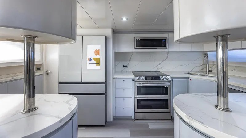 Slide: The Image of Azimut 100 Jumbo 2000 - 74