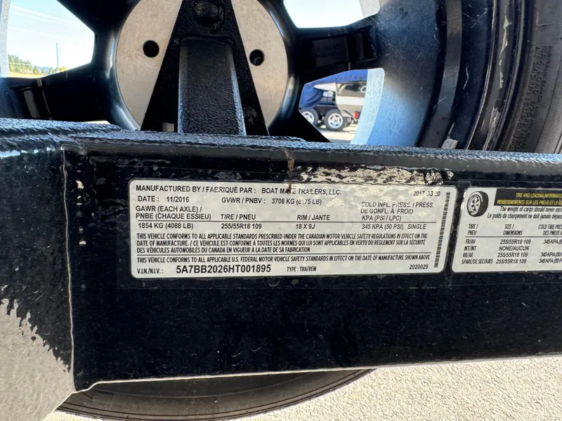 Slide: The Image of 2017 Nautique GS20 trailer label with specifications and compliance details. - 12