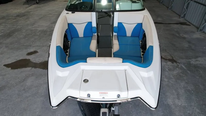 Slide: The Image of MasterCraft X26 2018 - 21