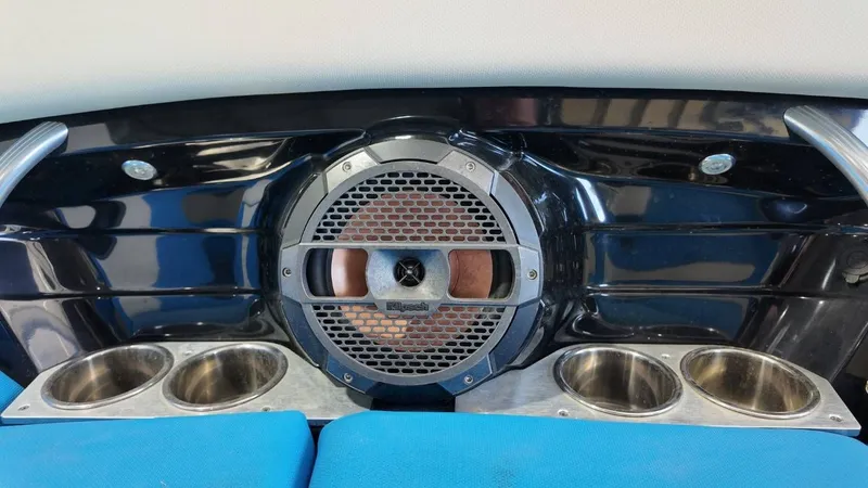 Slide: The Image of MasterCraft X26 2018 - 30