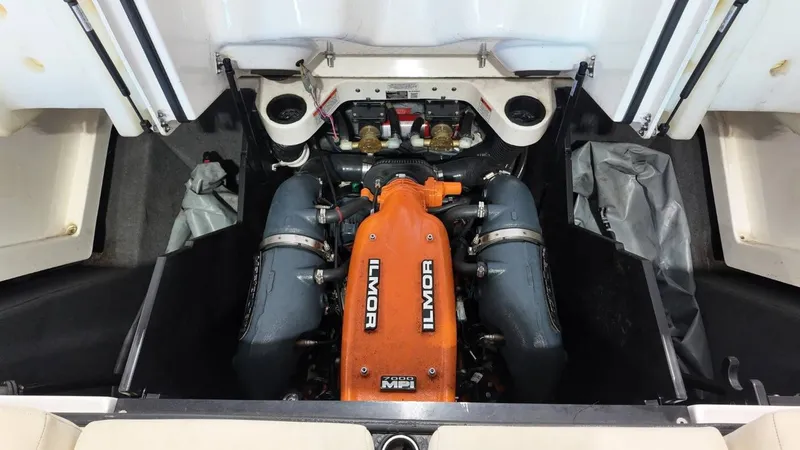 Slide: The Image of MasterCraft X26 2018 - 86