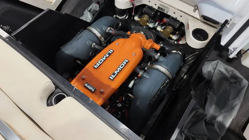 Slide: The Image of MasterCraft X26 2018 - 87