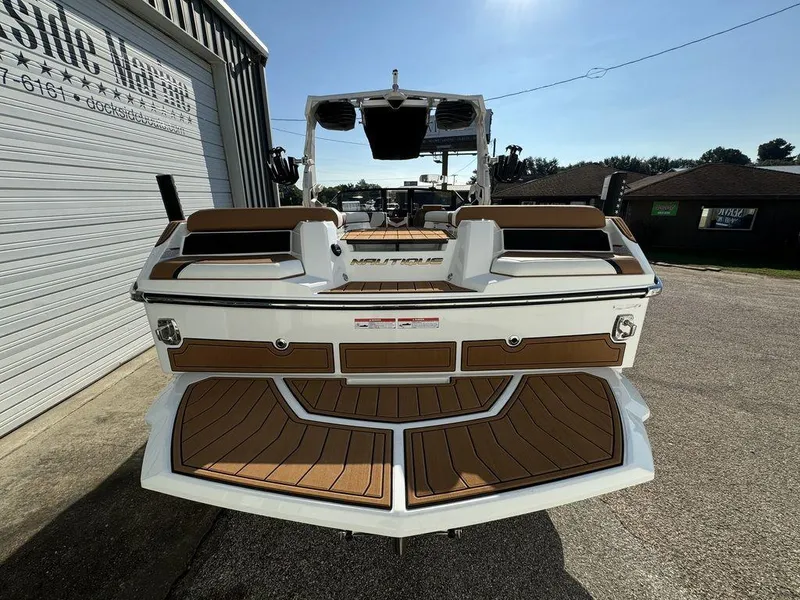 Slide: The Image of Nautique Super Air Nautique GS24 2024 - 16