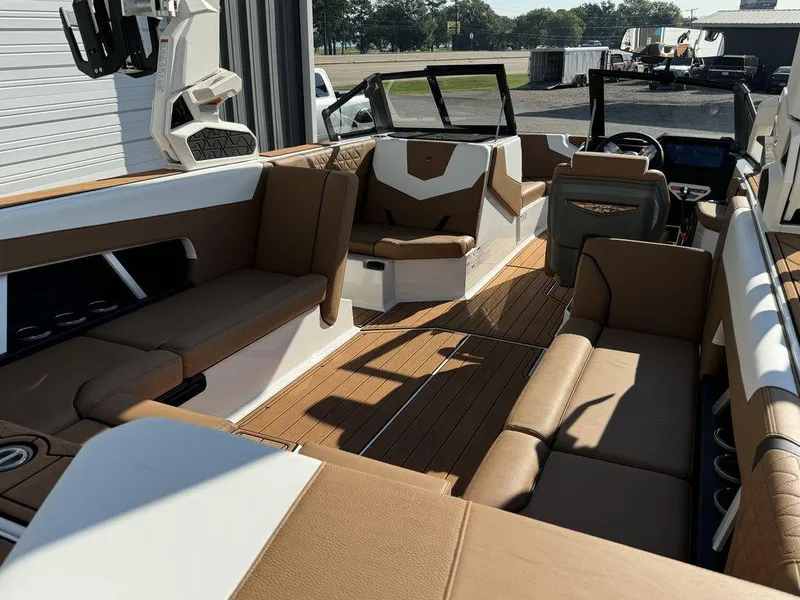 Slide: The Image of Nautique Super Air Nautique GS24 2024 - 8