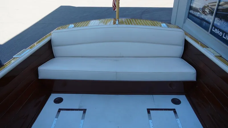 Slide: The Image of Chris-Craft Continental 1956 - 14