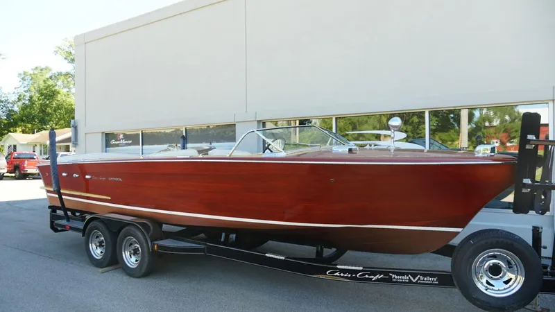 Slide: The Image of Chris-Craft Continental 1956 - 3