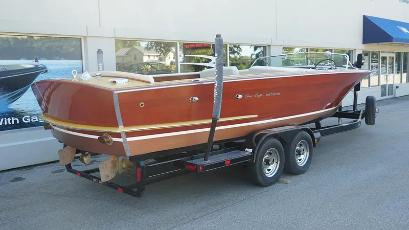 Slide: The Image of Chris-Craft Continental 1956 - 6