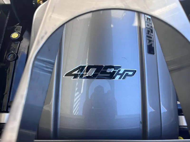 Slide: The Image of Supreme S220 2025 - 13