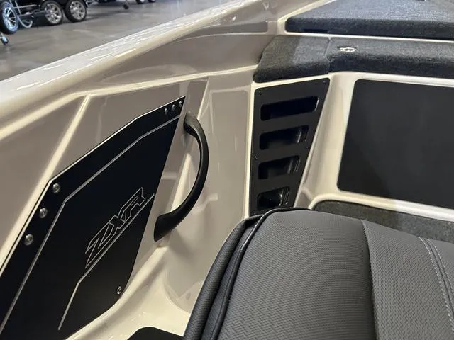 Slide: The Image of Interior of 2025 Skeeter ZXR20 boat, featuring sleek design and comfortable seating. - 15