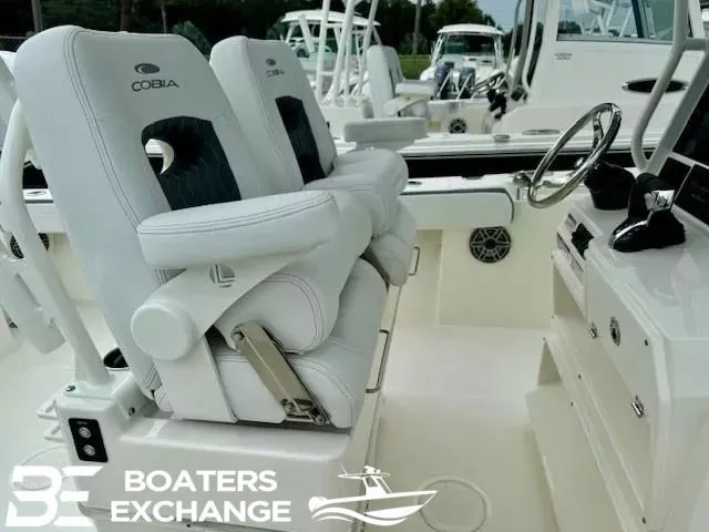Slide: The Image of Cobia 285 Center Console 2025 - 6