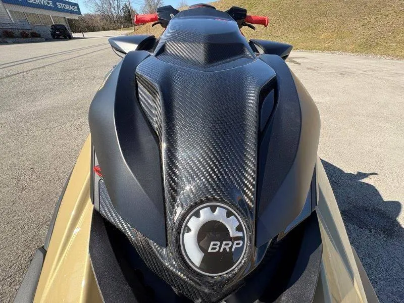 Slide: The Image of Sea-Doo RXP-X 325 2025 - 36