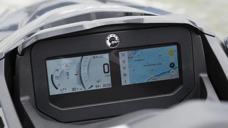 Slide: The Image of Sea-Doo GTR-X 300 w/ Sound 2025 - 3