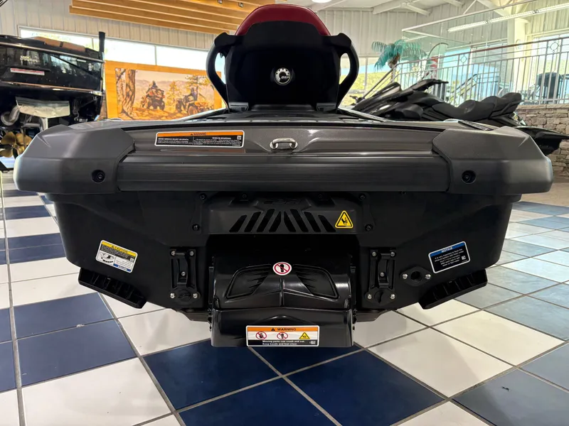 Slide: The Image of Sea-Doo GTR-X 300 2025 - 29